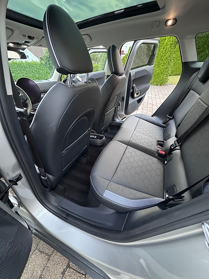 MINI Aceman SE 12 of 30