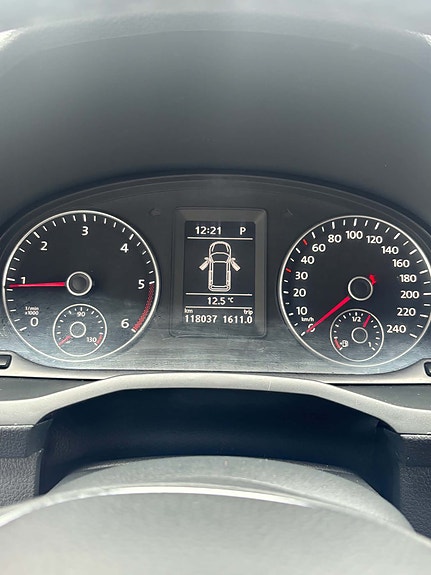 Volkswagen Caddy Maxi 13 of 15