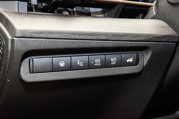 Nissan Ariya 27 of 30