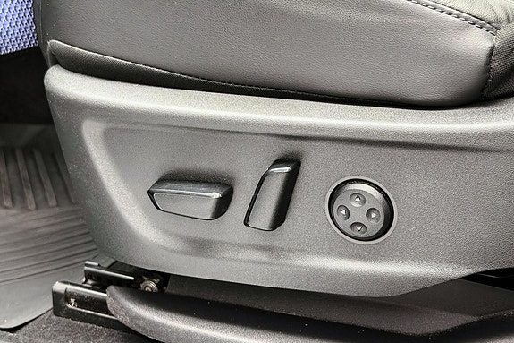 Nissan Ariya 15 of 30