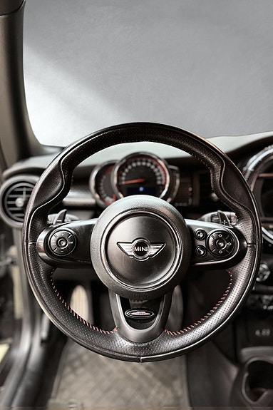 MINI John Cooper Works 11 of 25