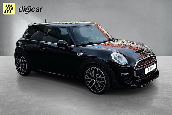 MINI John Cooper Works 9 of 25