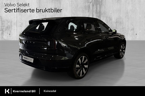 Volvo EX90 6 of 30