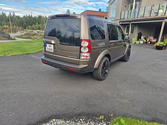 Land Rover Discovery 4 14 of 30