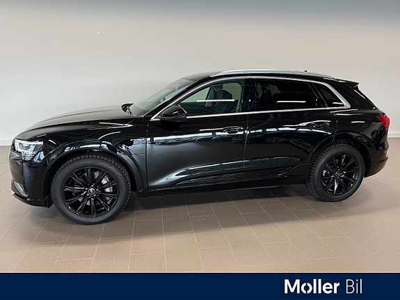 Audi e-tron 3 of 16