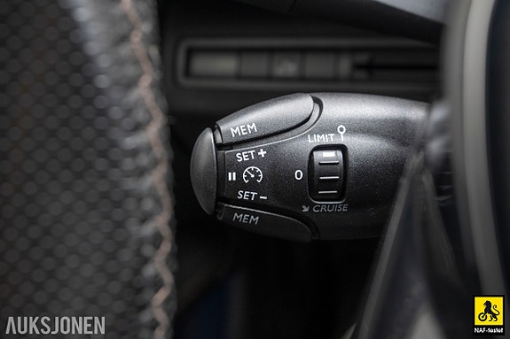 Peugeot 3008 27 of 30