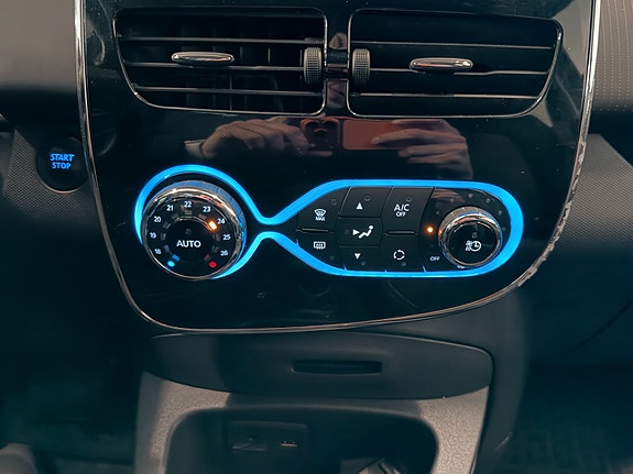 Renault Zoe 16 of 24