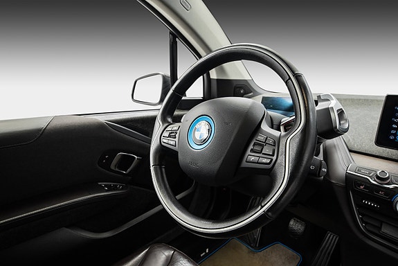 BMW i3 14 of 25