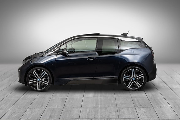 BMW i3 2 of 25