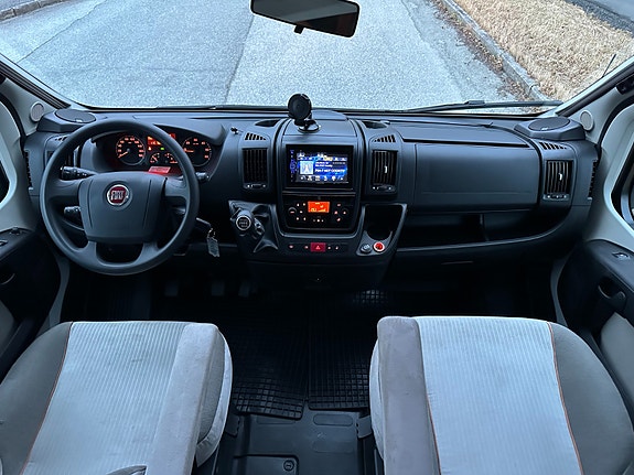 Dethleffs Magic Edition T 7151-4 2,3 148HK QUEENSBED|NY SERVICE/REIM|3.500 KG|LAV KM! 13 of 30