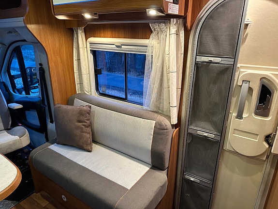 Dethleffs Magic Edition T 7151-4 2,3 148HK QUEENSBED|NY SERVICE/REIM|3.500 KG|LAV KM! 27 of 30
