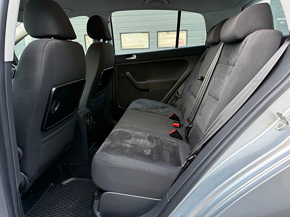Volkswagen Golf Plus 21 of 21