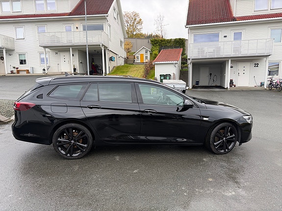 Opel Insignia 8 of 24