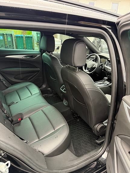 Opel Insignia 21 of 24