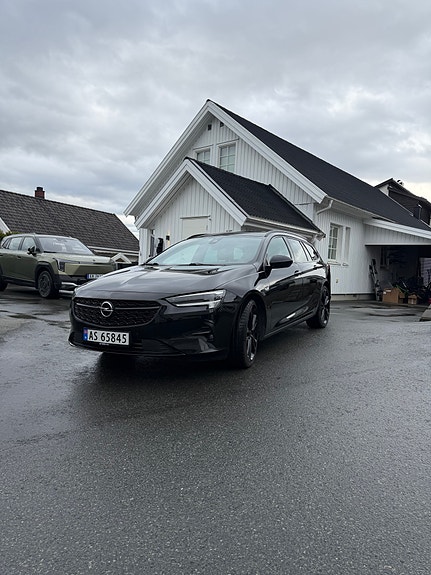 Opel Insignia 3 of 24