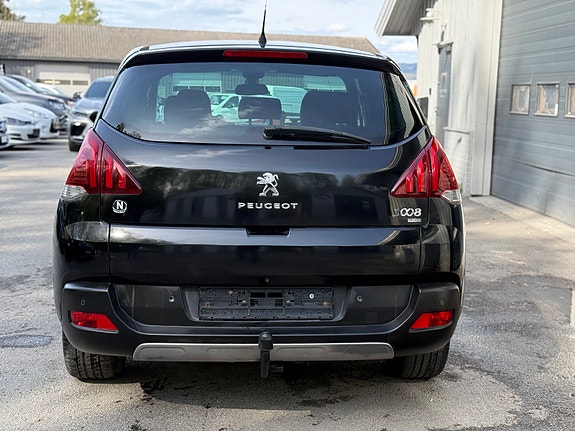 Peugeot 3008 12 of 17