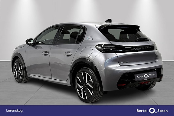 Peugeot e-208 3 of 26