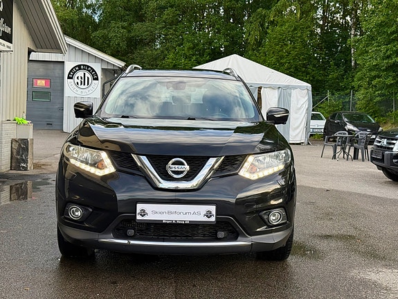 Nissan X-Trail 4 of 23