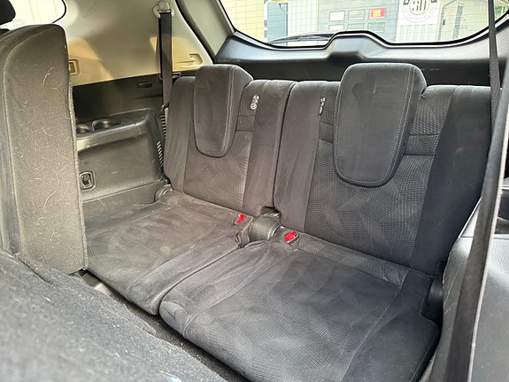 Nissan X-Trail 23 of 23