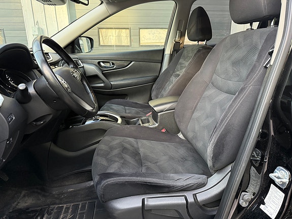 Nissan X-Trail 14 of 23