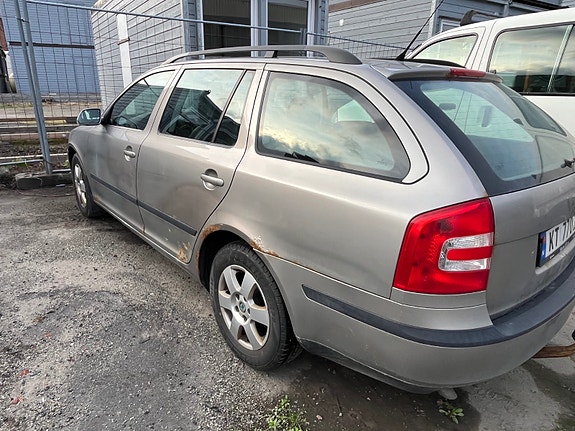 Skoda Octavia 7 of 9