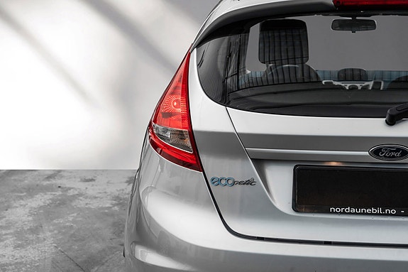 Ford Fiesta 5 of 25