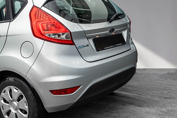 Ford Fiesta 7 of 25