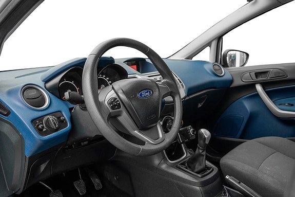 Ford Fiesta 17 of 25