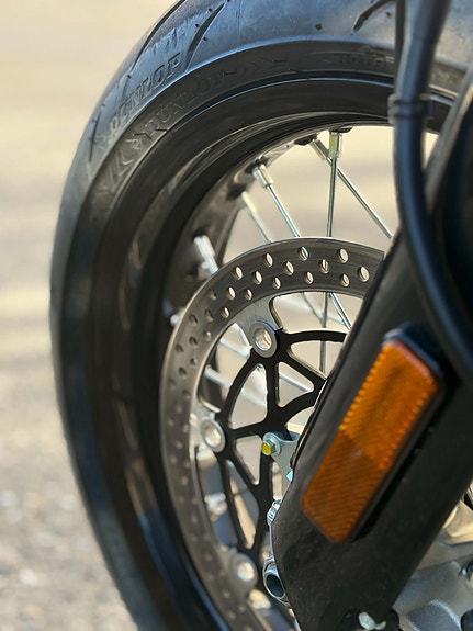 Suzuki DR-Z4SM 10 of 20
