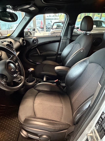 MINI Countryman Cooper SD 16 of 30