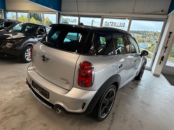MINI Countryman Cooper SD 7 of 30