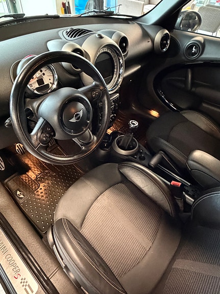 MINI Countryman Cooper SD 17 of 30