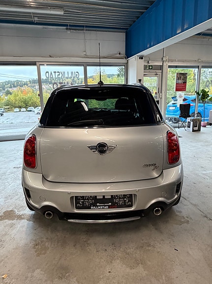 MINI Countryman Cooper SD 6 of 30