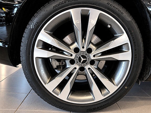 Mercedes-Benz C350 e 11 of 21