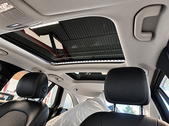 Mercedes-Benz C350 e 17 of 21