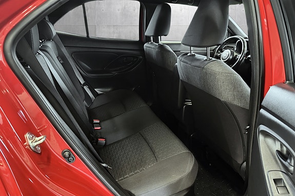 Toyota Yaris Cross 21 of 27