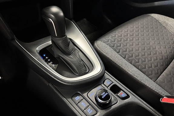 Toyota Yaris Cross 15 of 27