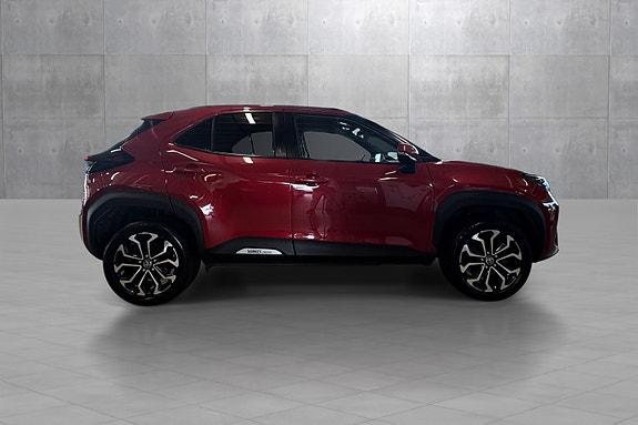 Toyota Yaris Cross 6 of 27