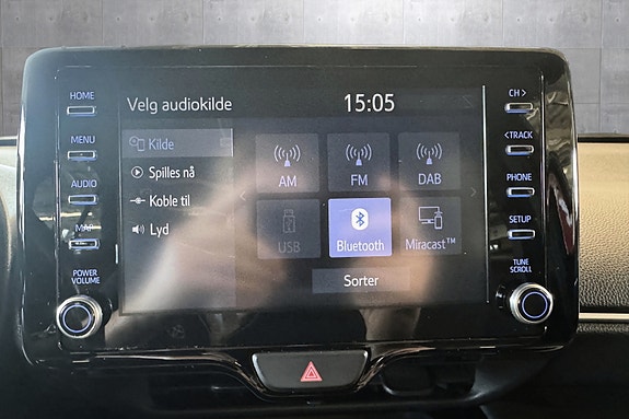 Toyota Yaris Cross 17 of 27