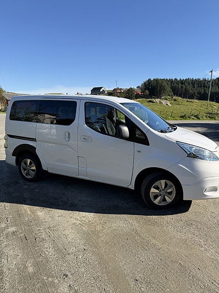 Nissan e-NV200 5 of 10