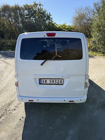 Nissan e-NV200 6 of 10