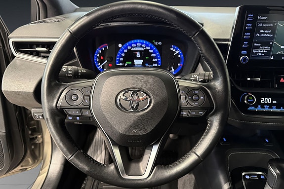 Toyota Corolla 14 of 30