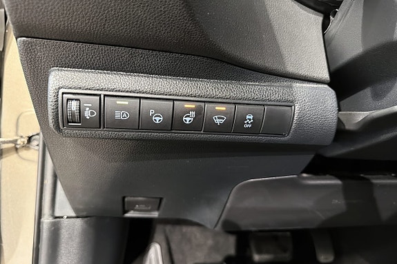 Toyota Corolla 27 of 30