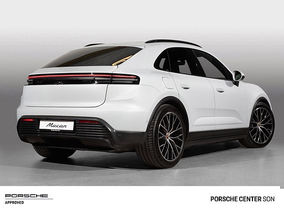 Porsche Macan 3 of 30