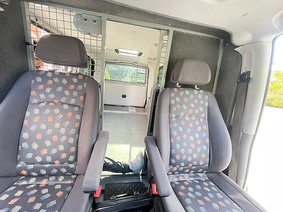 Mercedes-Benz Vito 115 25 of 30