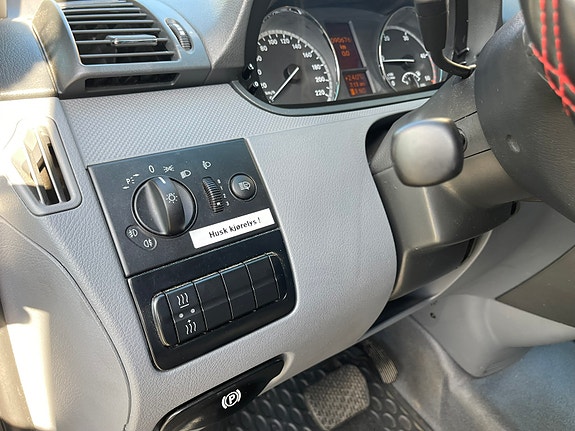 Mercedes-Benz Vito 115 17 of 30