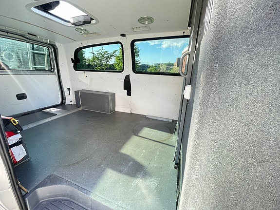 Mercedes-Benz Vito 115 28 of 30