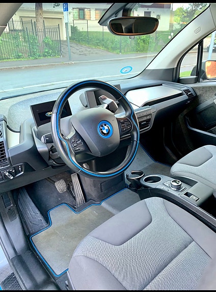 BMW i3 8 of 10