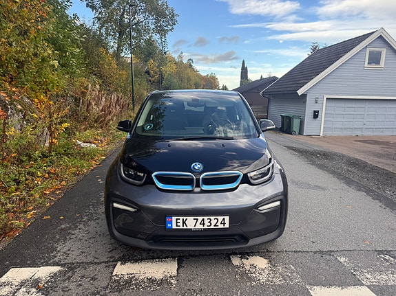 BMW i3 3 of 10