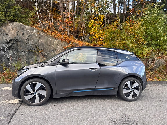 BMW i3 2 of 10